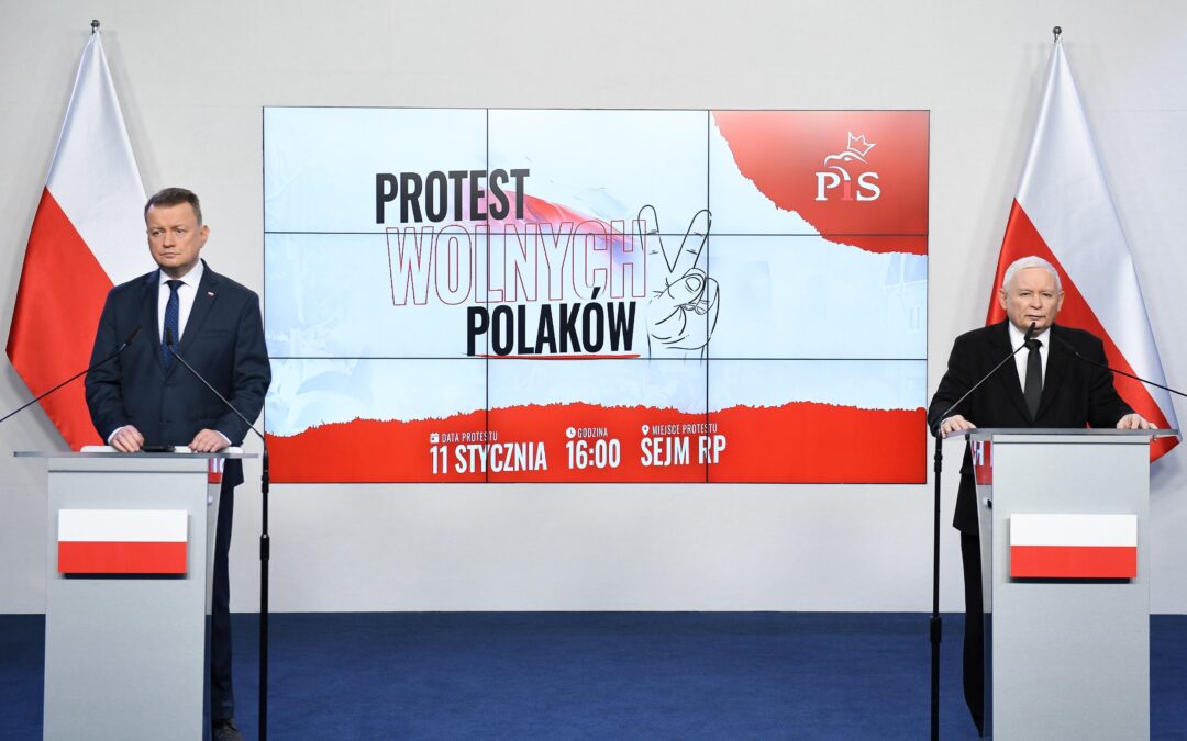Polish opposition leader Kaczynski calls for “demonstration in defence of democracy”