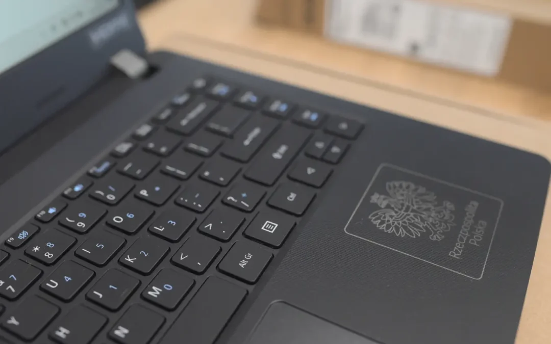 Polish government suspends predecessor’s free laptops for children scheme