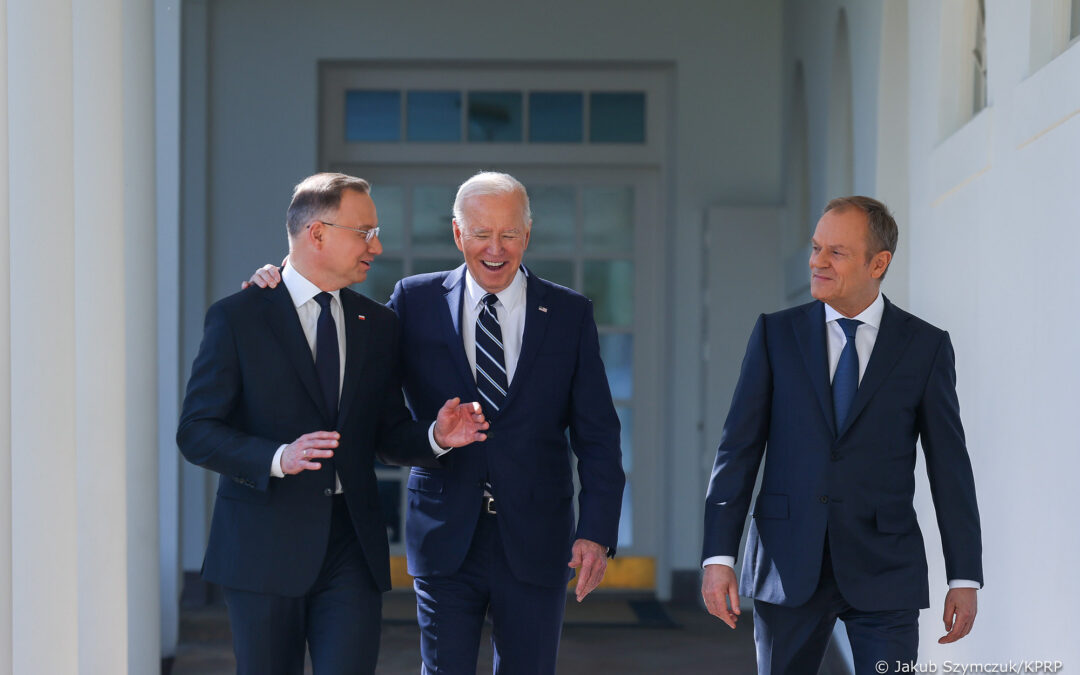 Polish president and PM visit White House to mark 25 years of Poland in NATO