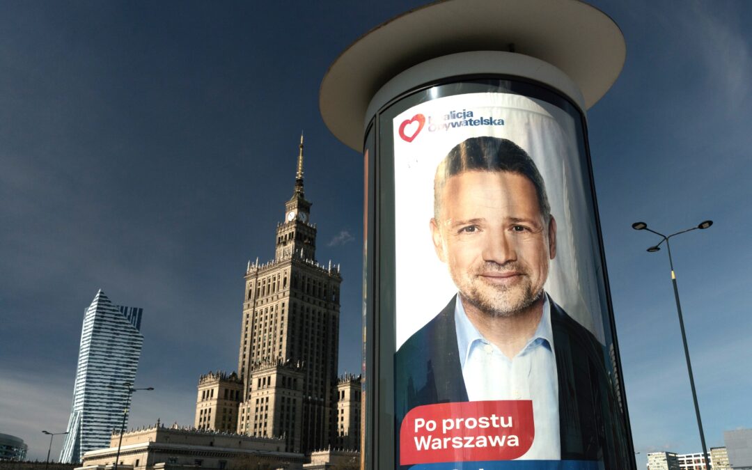 Warsaw mayor Trzaskowski wins second term but Kraków heading for run-off vote