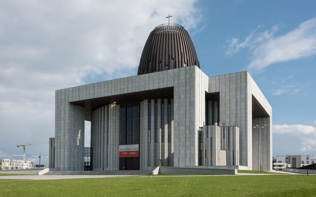 Warsaw’s biggest church closes for filming of Apple TV+ sci-fi show Foundation