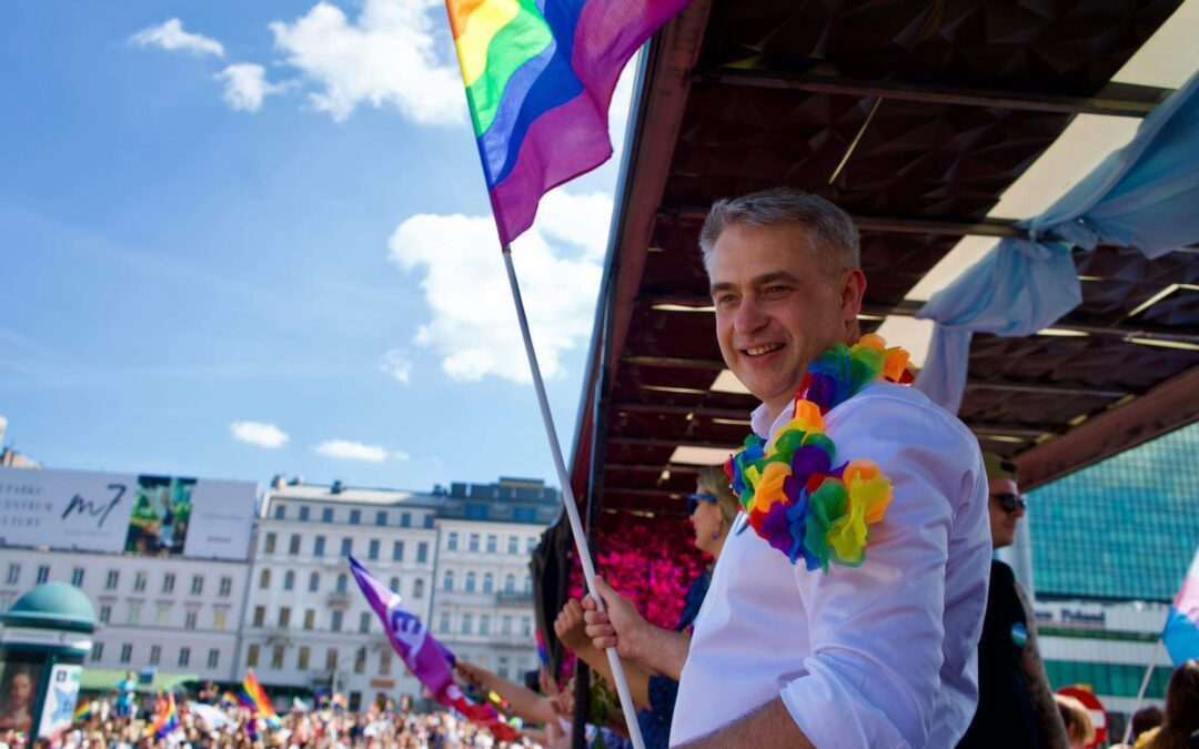 Warsaw LGBT+ parade attended by government ministers for first time