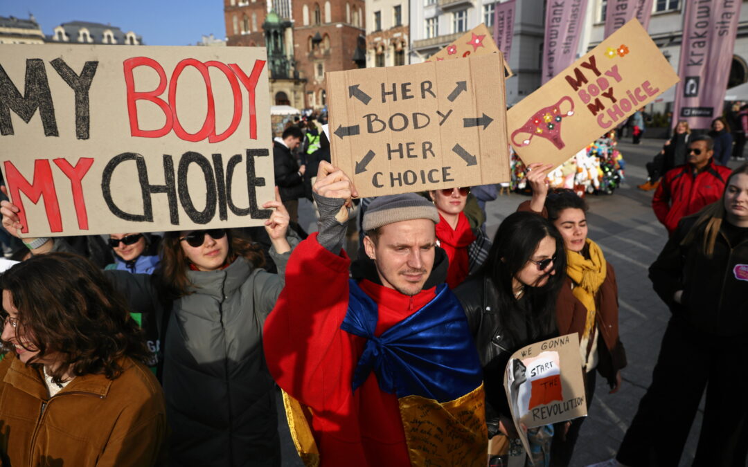 Poland’s restrictive abortion law violates women’s rights, UN committee finds