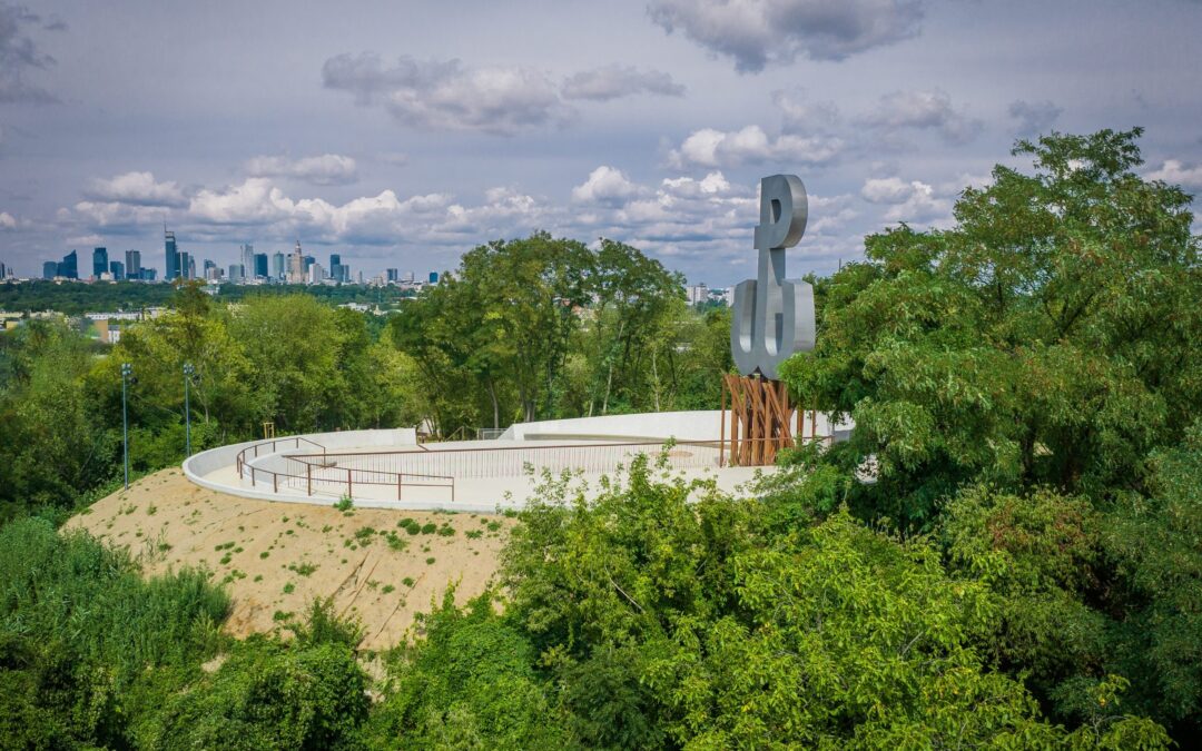 Warsaw park built on mound of WWII rubble wins European Prize for Urban Public Space