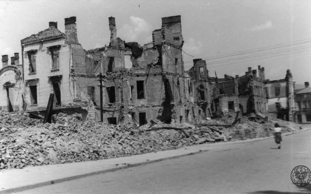 The Polish town 97% destroyed in WWII which then rose from the ashes