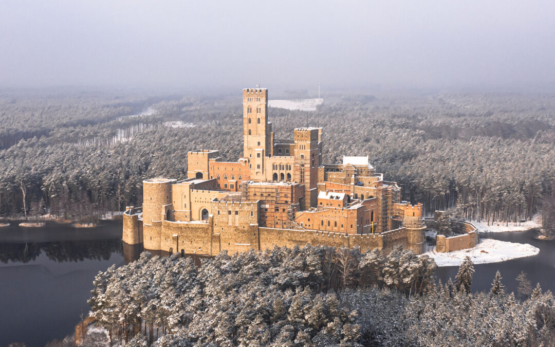 Polish court rejects final appeal against permit for medieval-style castle residence in EU-protected forest