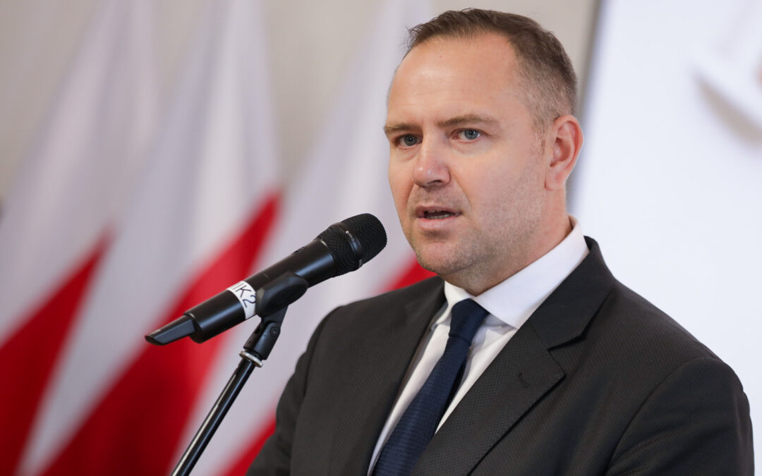 New evidence casts further doubt on Polish presidential candidate’s claims over second apartment