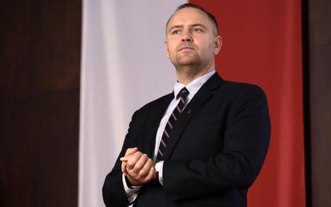 Leading Polish presidential candidate denies wrongdoing in second apartment controversy