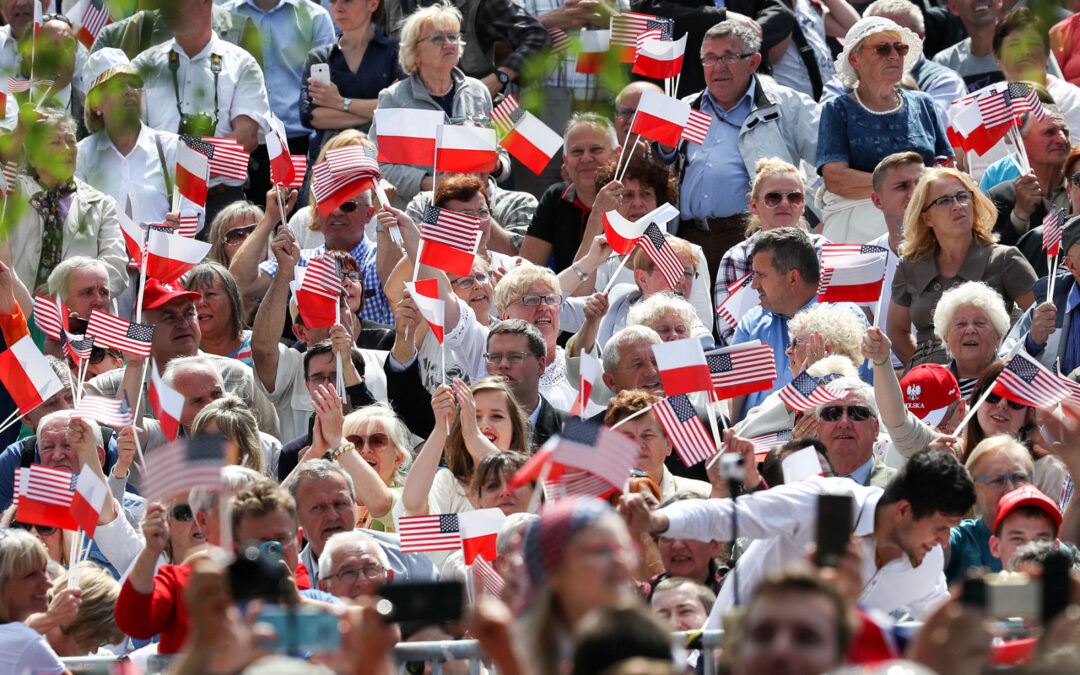 Poles have most negative view on relations with US since end of communism, finds poll