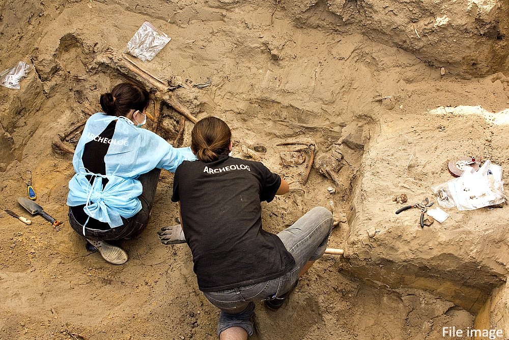 Ukraine and Poland grant each other consent for exhumations