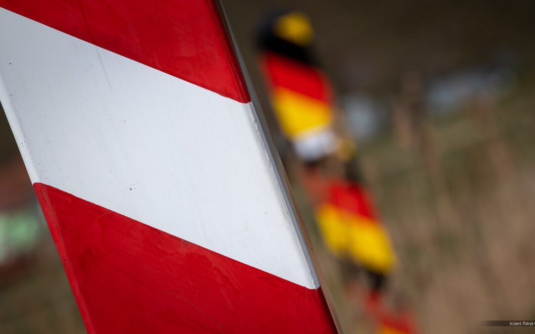 German court rules against sending asylum seekers back to Poland at border