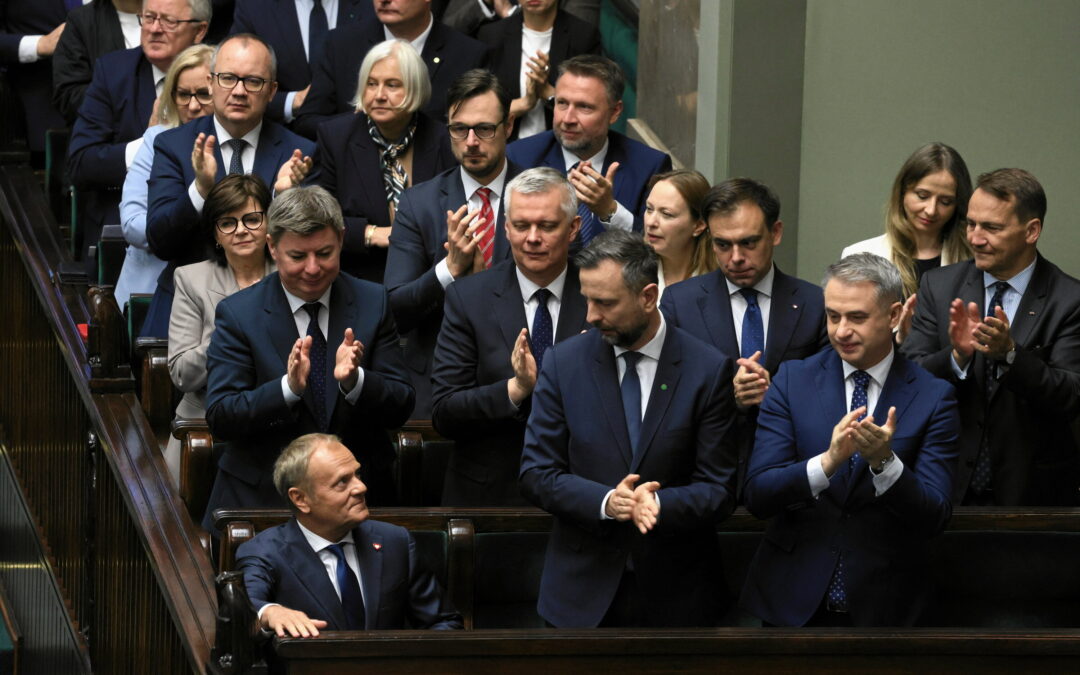 Polish government wins parliamentary vote of confidence called in wake of presidential election defeat