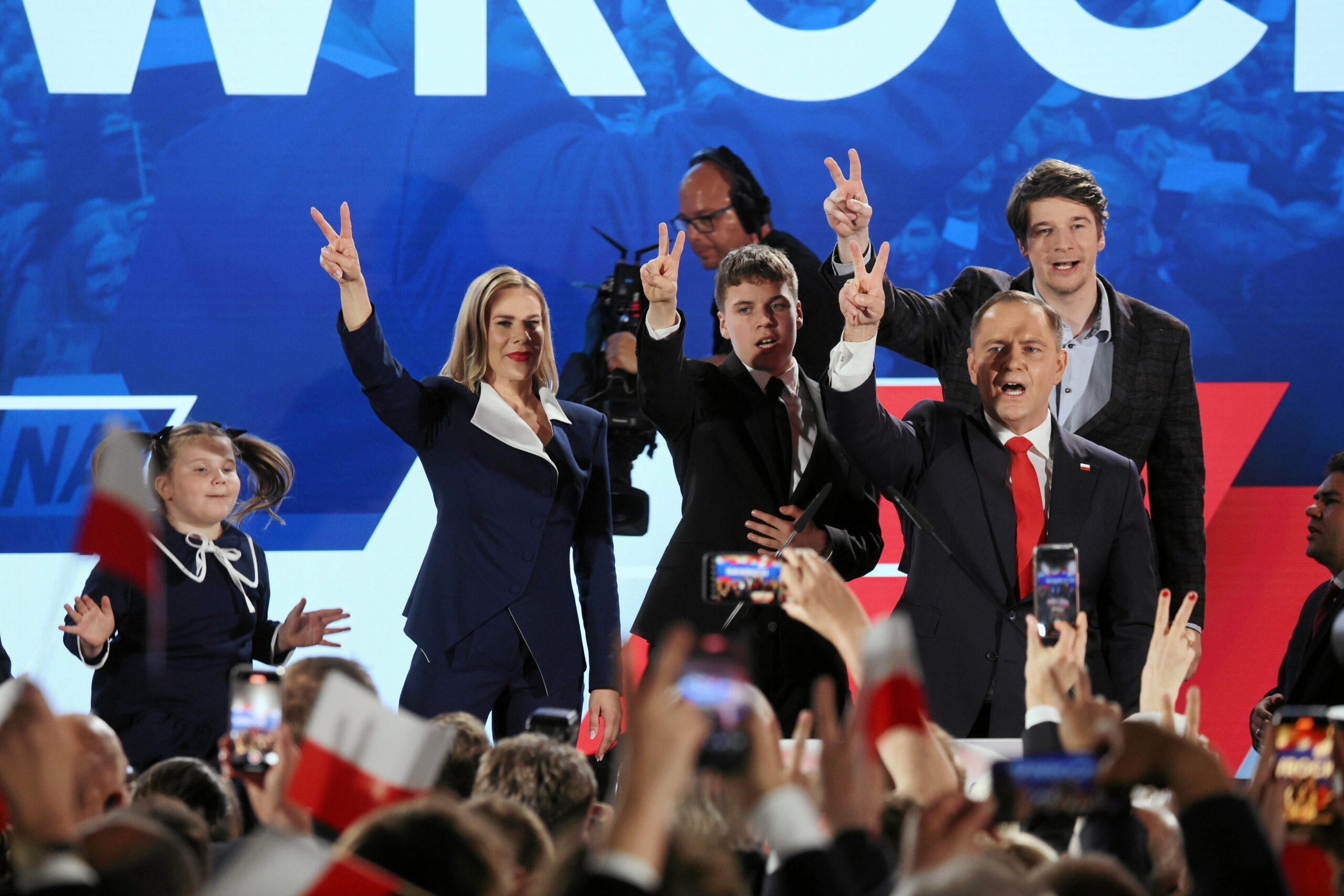 Polish prosecutors open investigations into online insults targeting president-elect’s daughter