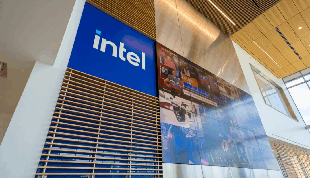 Intel to “no longer move forward” with planned new plant in Poland