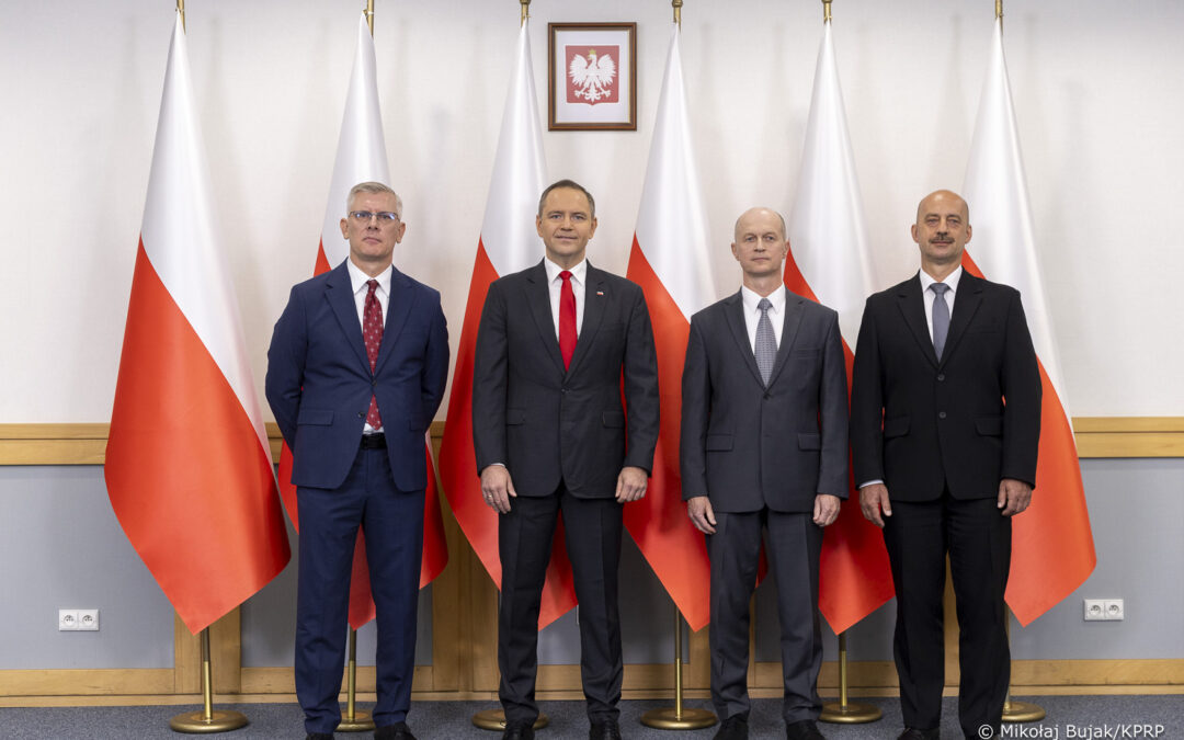 Polish PM seeks to prevent new president’s security chief from having security clearance