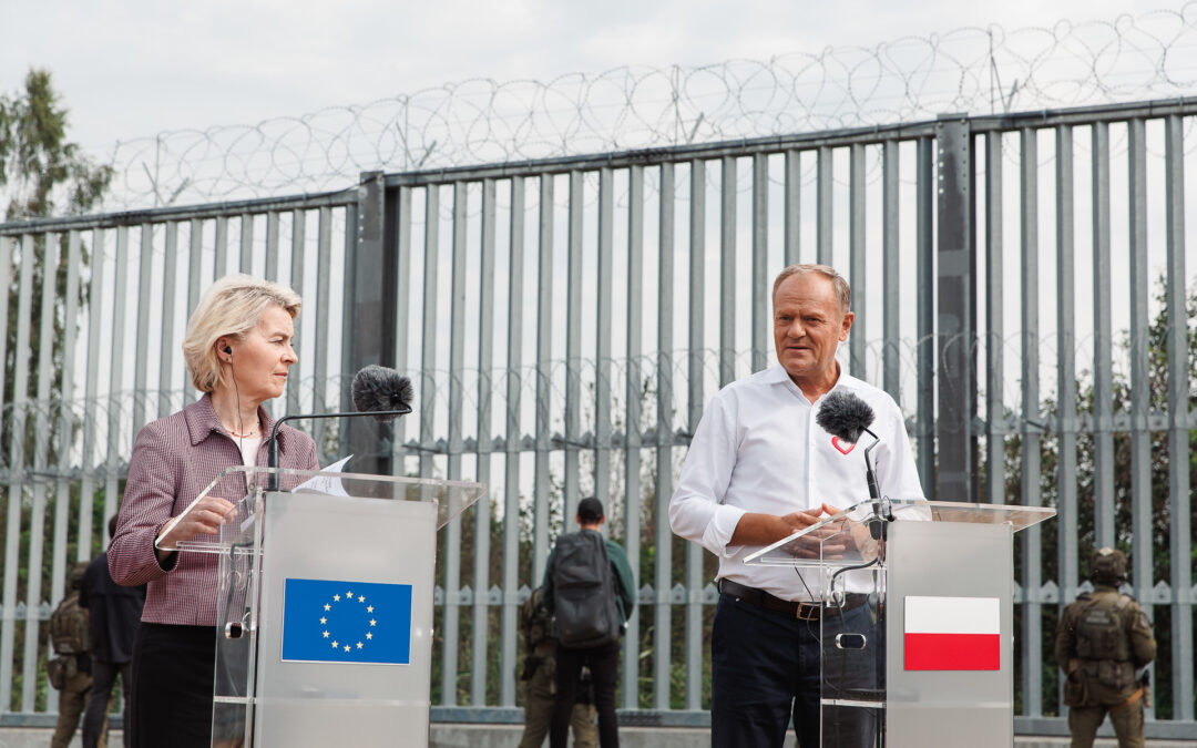 EU chief thanks Poland for helping protect Europe from “predator” Putin on visit to Belarus border