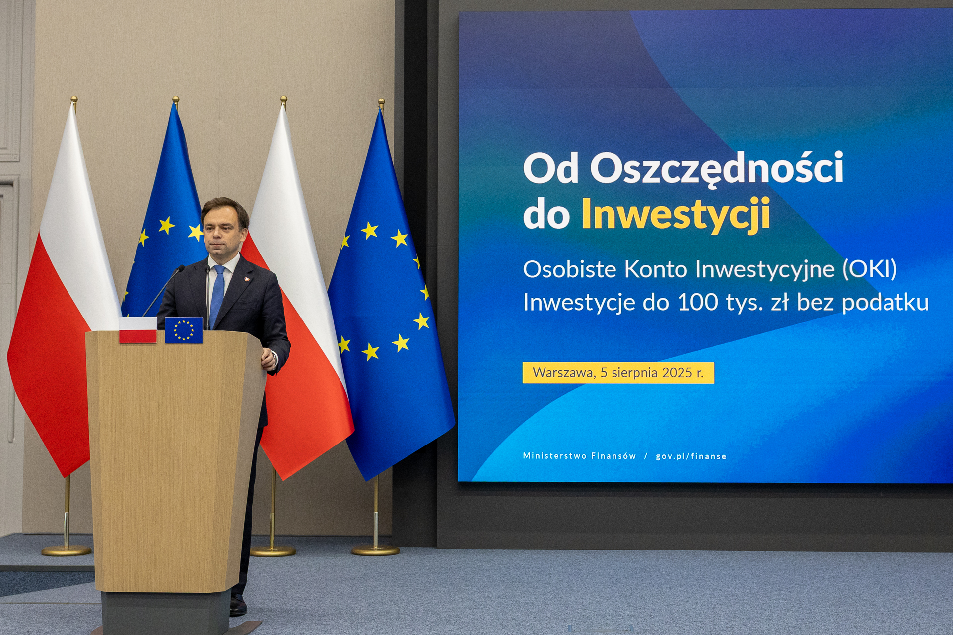 Poland to launch tax-free personal investment accounts up to 100,000 zloty