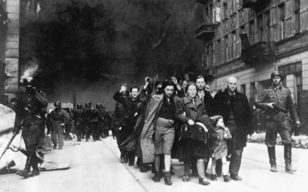 German ministry mistakenly posts photo of Ghetto Uprising on Warsaw Uprising anniversary