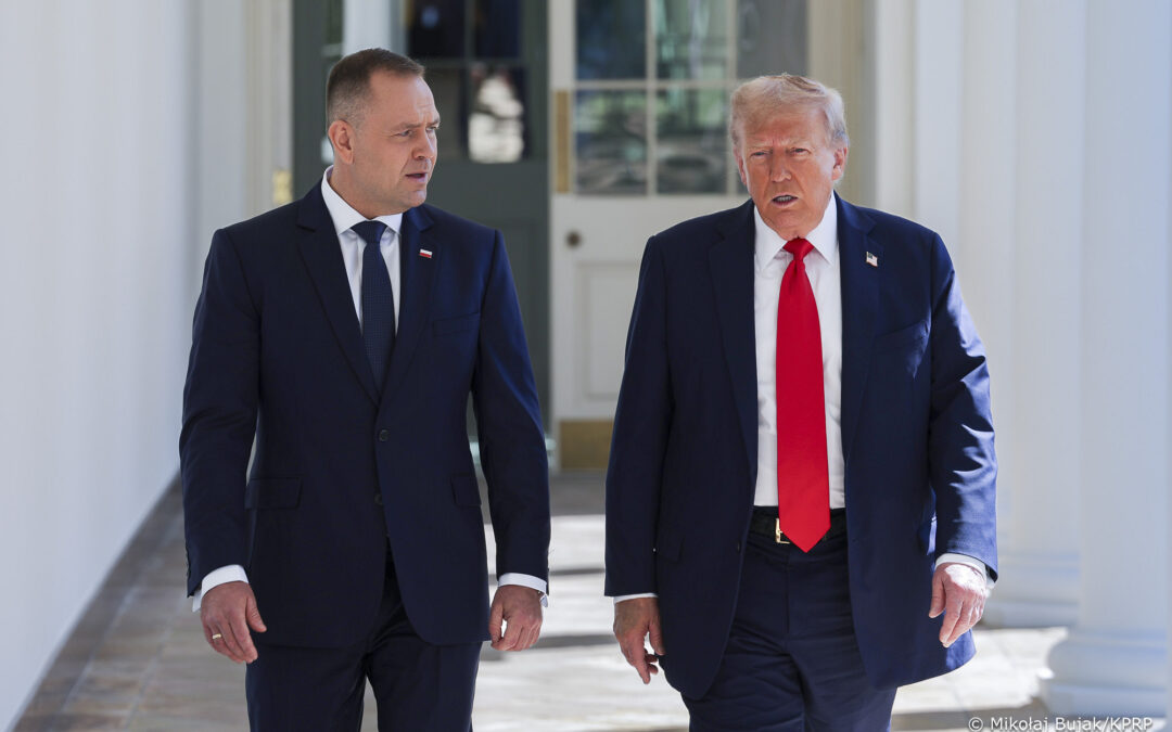 Trump suggests moving more US troops to Poland at White House meeting with Nawrocki