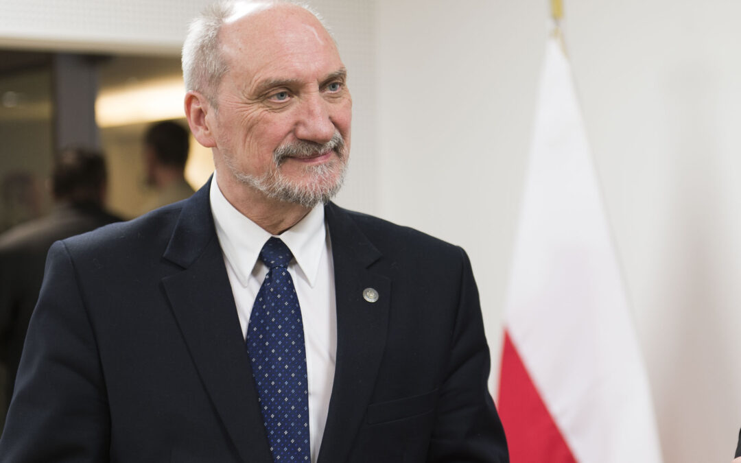 Polish deputy opposition leader charged with disclosing classified info in Smolensk investigation