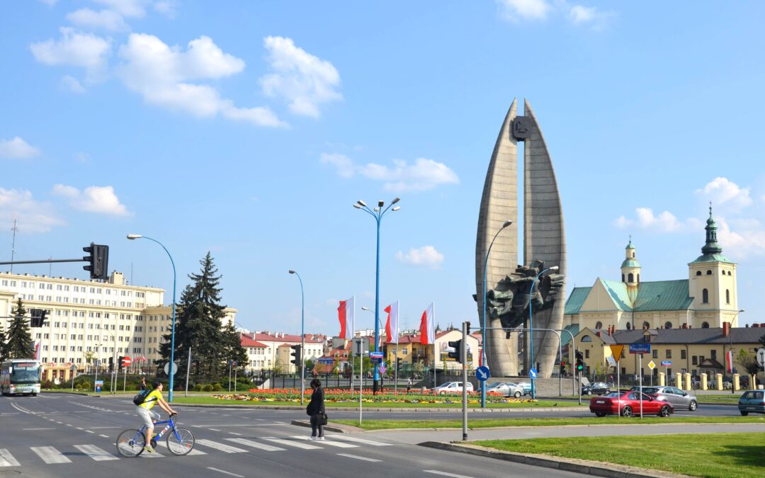 Polish city’s (in)famous communist-era monument saved from demolition