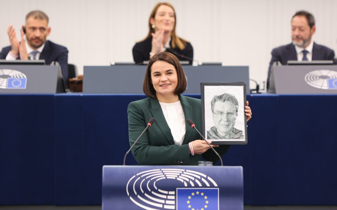 Ethnic Polish journalist imprisoned in Belarus awarded EU human rights prize