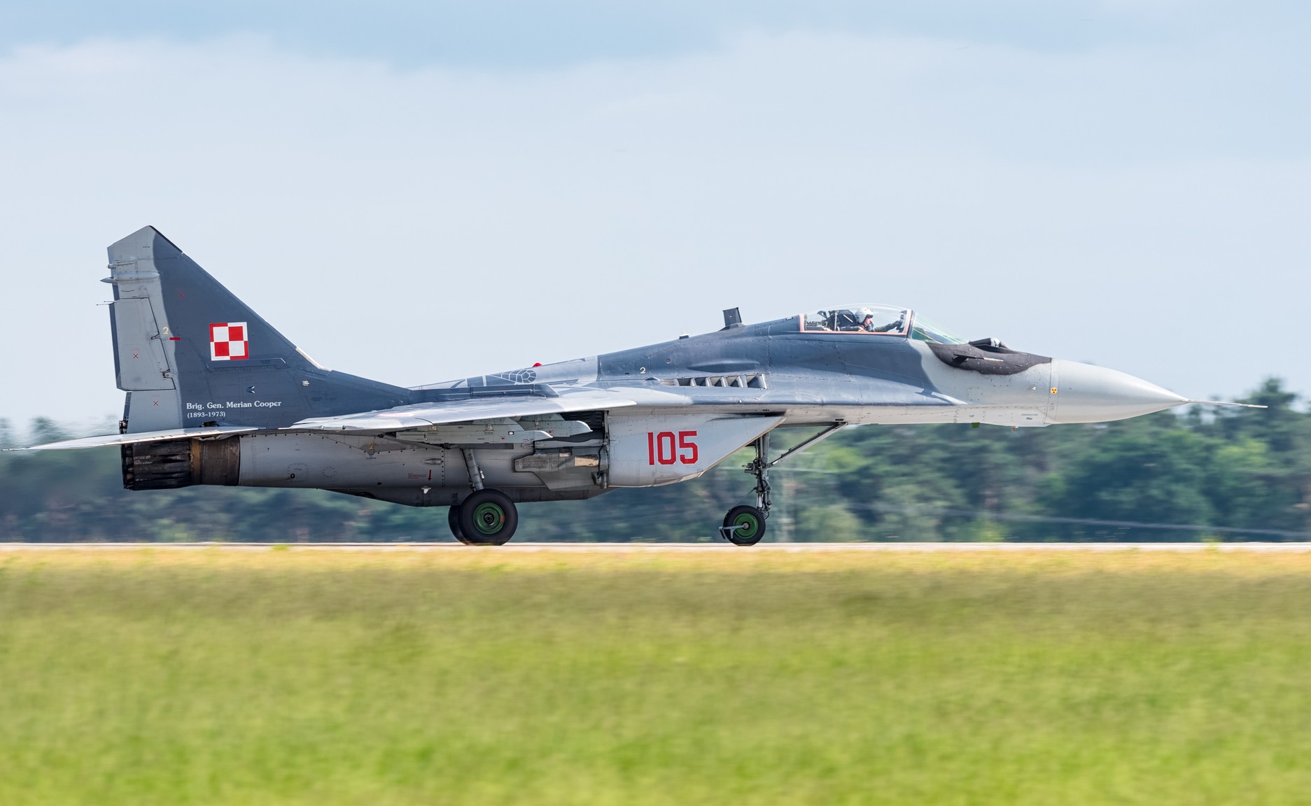 Poland in talks to transfer MiGs to Ukraine in exchange for drone and missile tech