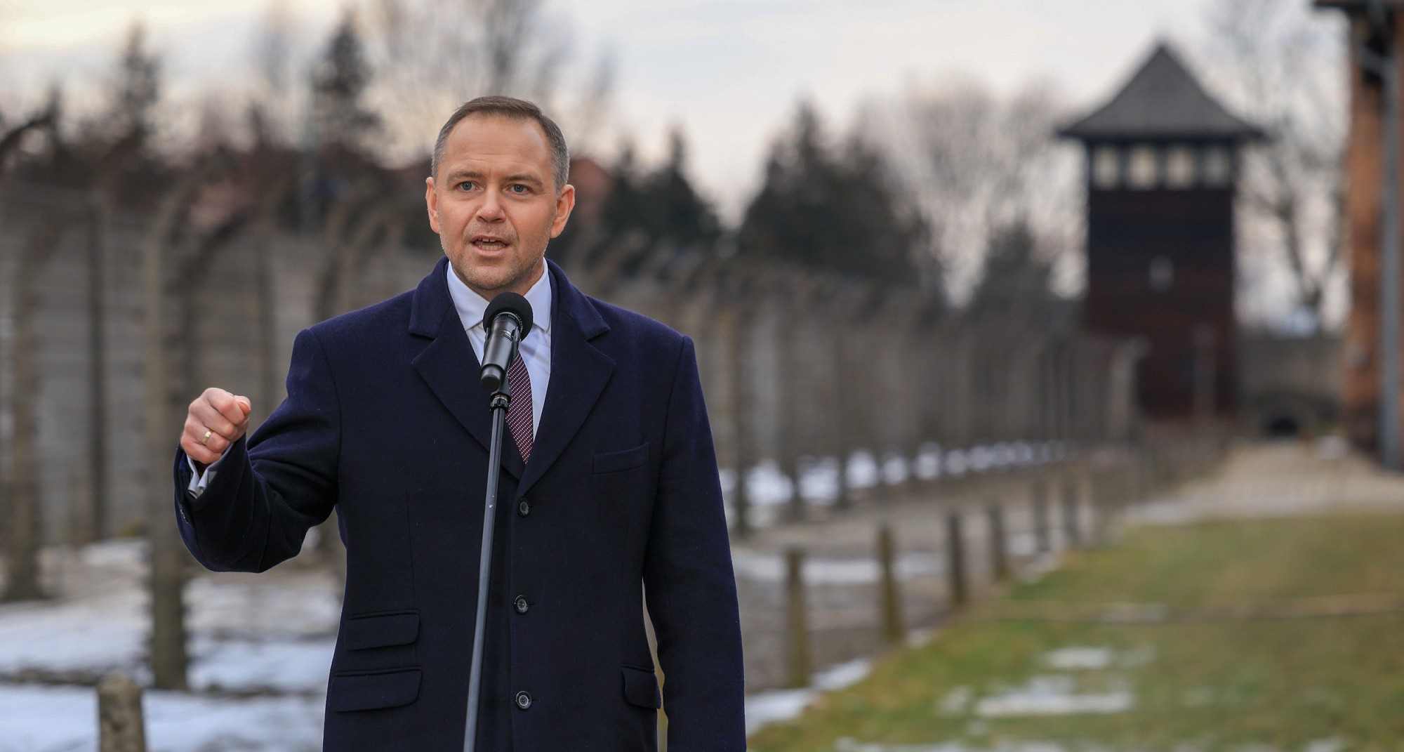 President calls for Germany to pay Poland reparations in Auschwitz speech on Holocaust Remembrance Day