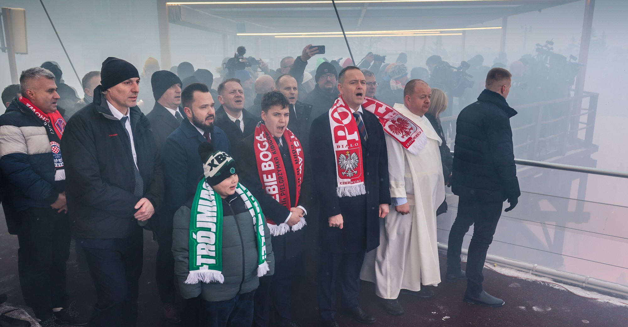President calls for “Poland without illegal immigrants” at football fan pilgrimage to Catholic shrine