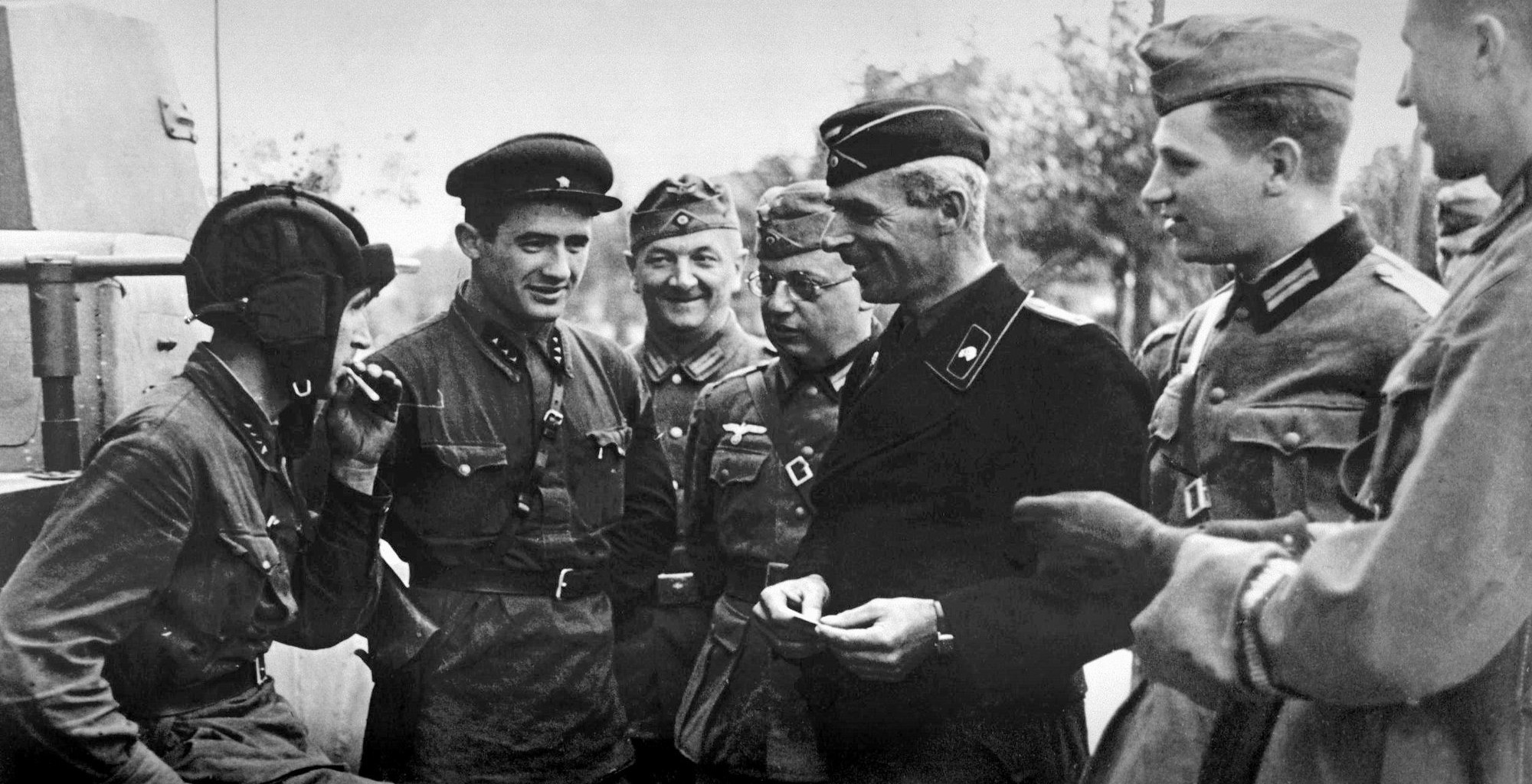 Poland hindered Soviet efforts to prevent WWII, claims head of Russian state archives