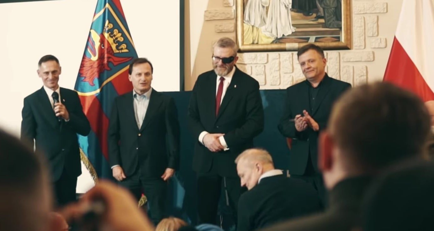 Polish far-right leader Braun names man on trial for Russian espionage as election candidate