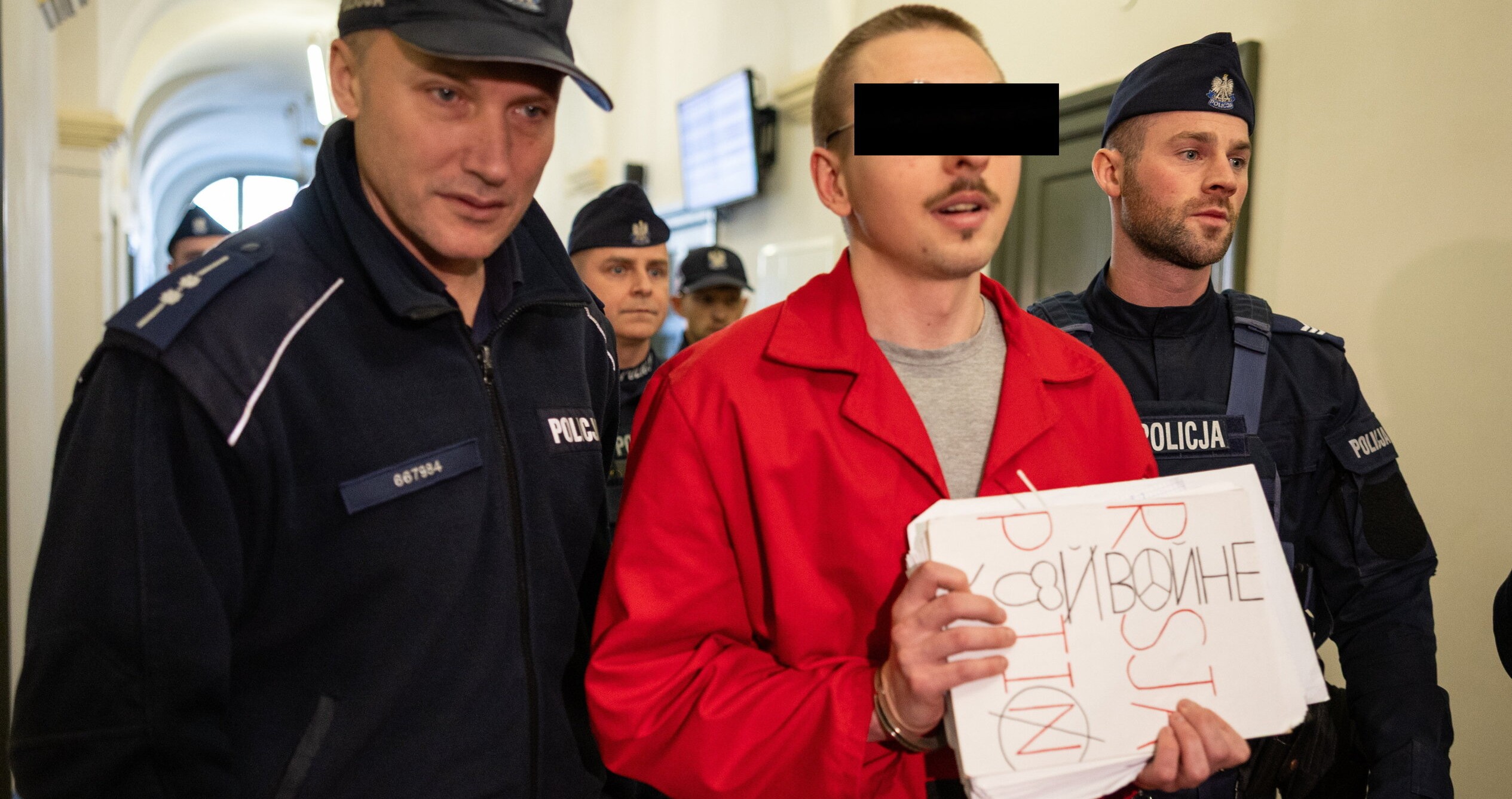 Russian couple accused of being Kremlin spies go on trial in Poland