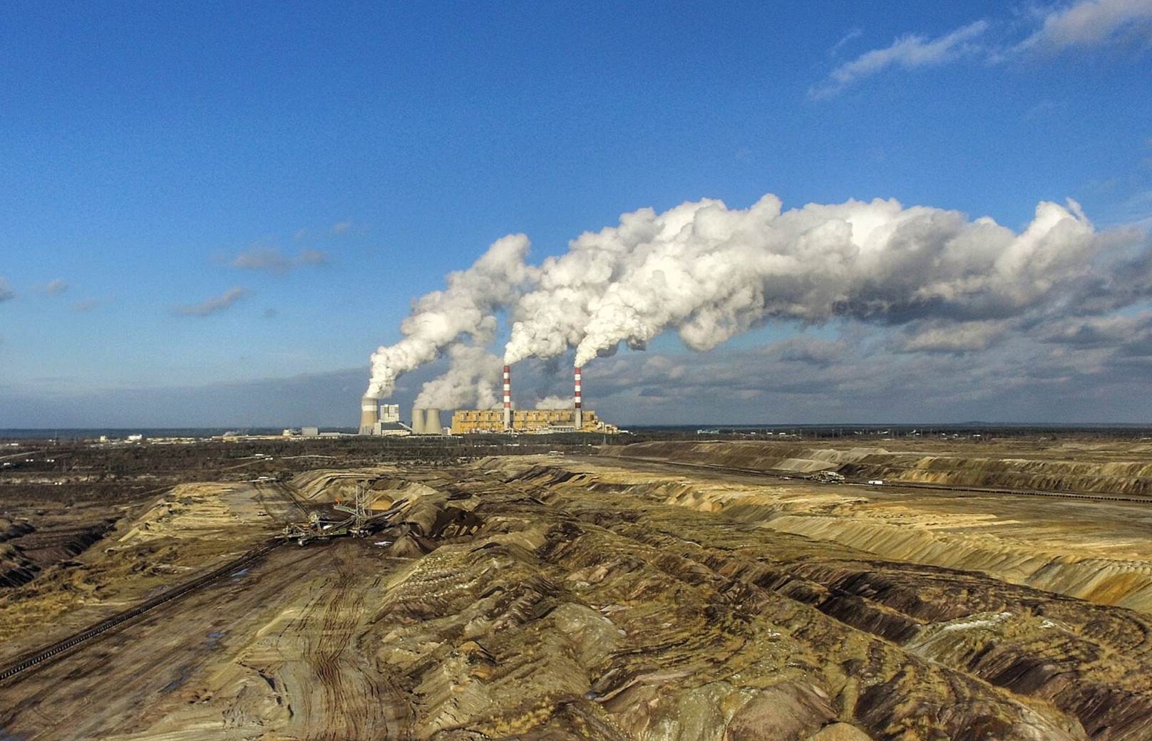 Opposition demands Poland leave EU Emissions Trading System