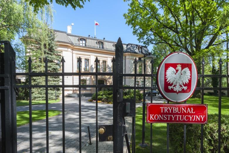 Polish constitutional court endorses president’s right not to swear in new judges