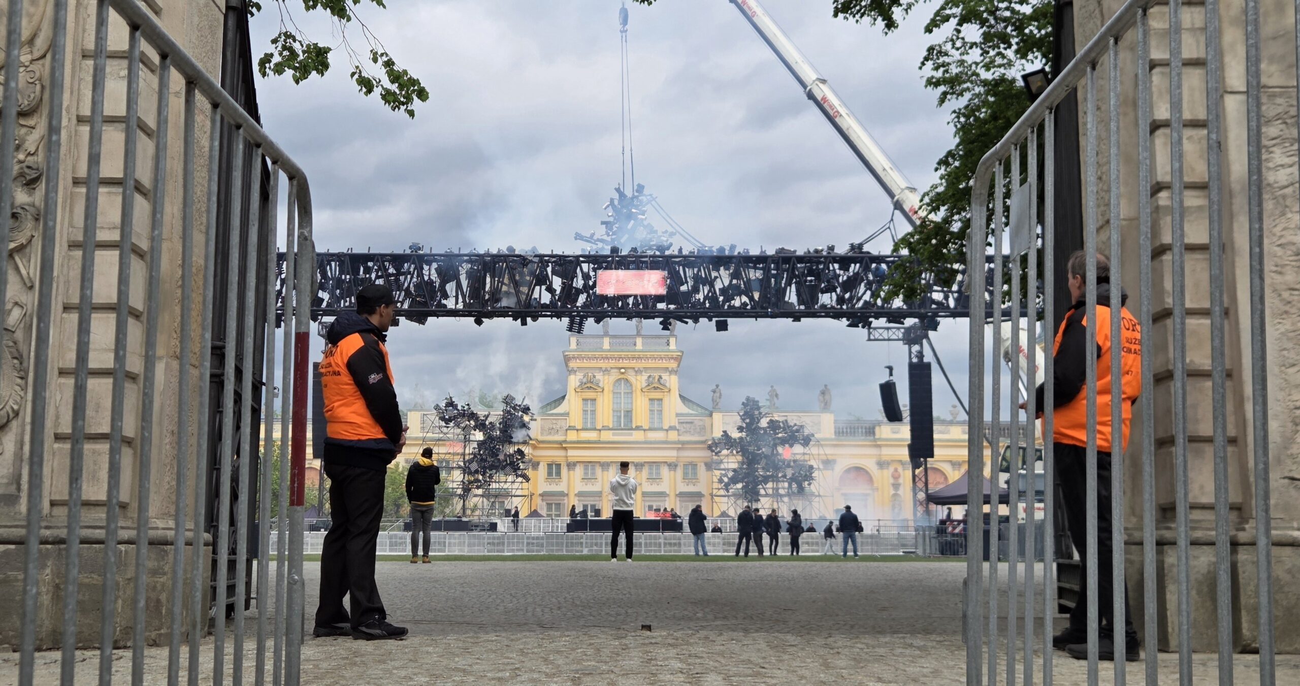 Anger over techno party at historic palace in Warsaw