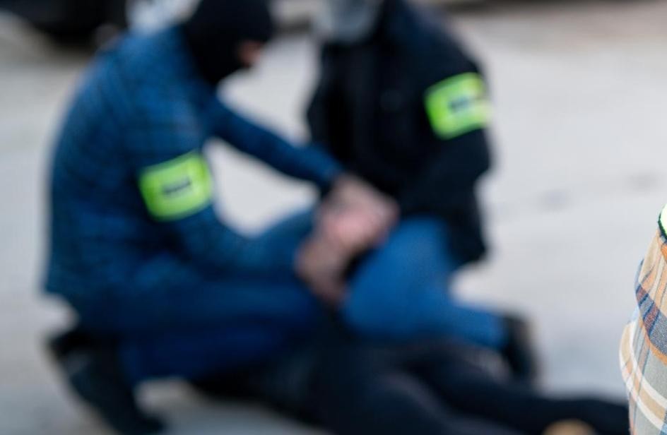 Poland breaks up Russian operation paying Ukrainian refugees to hold protests