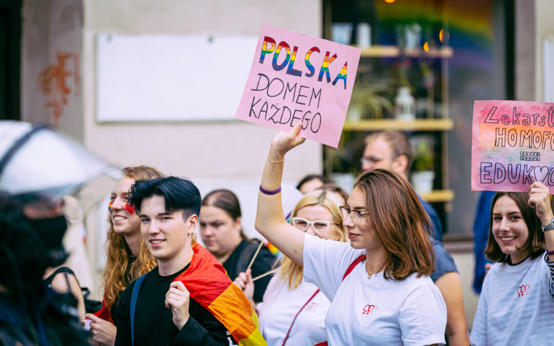 Regulation on recognising foreign same-sex marriages comes into force in Poland
