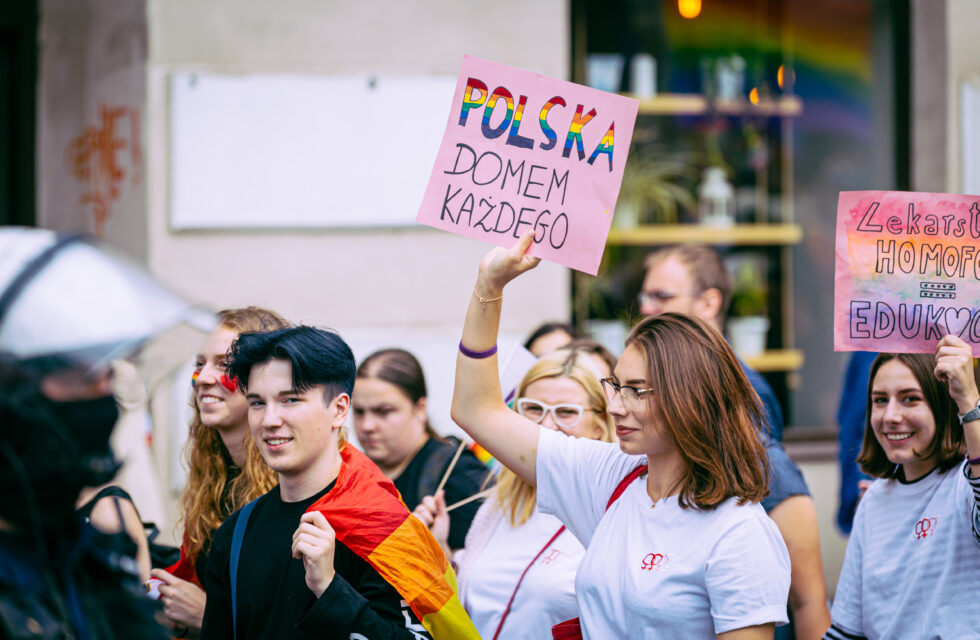 Regulation on recognising foreign same-sex marriages comes into force in Poland
