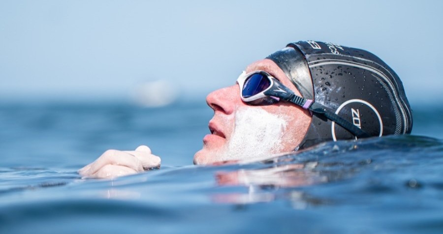 Pole becomes first person to swim 160km Baltic Sea route between Sweden and Poland