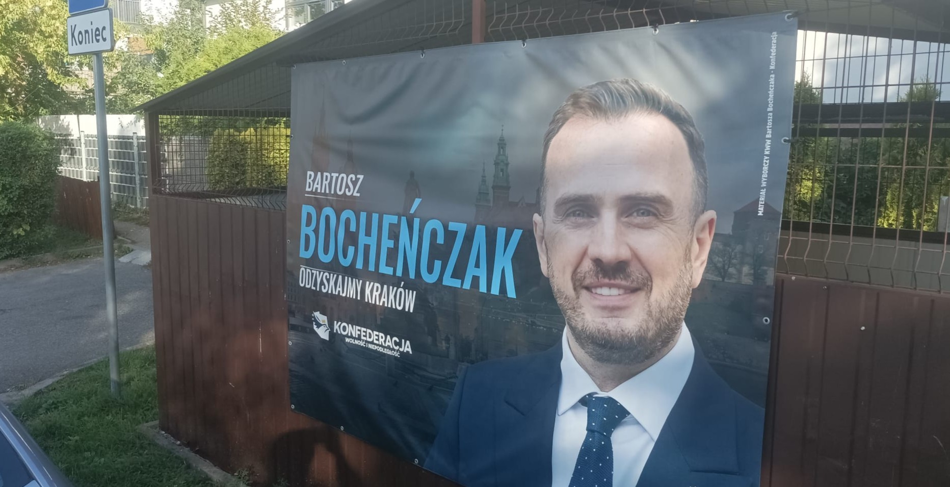 Far-right candidate excluded from Kraków mayoral election after signature blunder