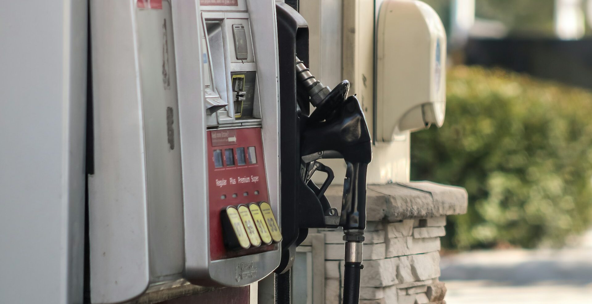 Inflation hits 4% in Poland as fuel prices surge