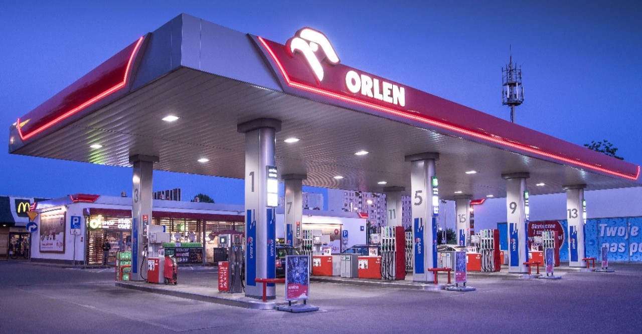 Poland detains senior managers from state oil giant Orlen over pre-election fuel price cuts